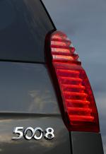 Peugeot 5008 2009 года